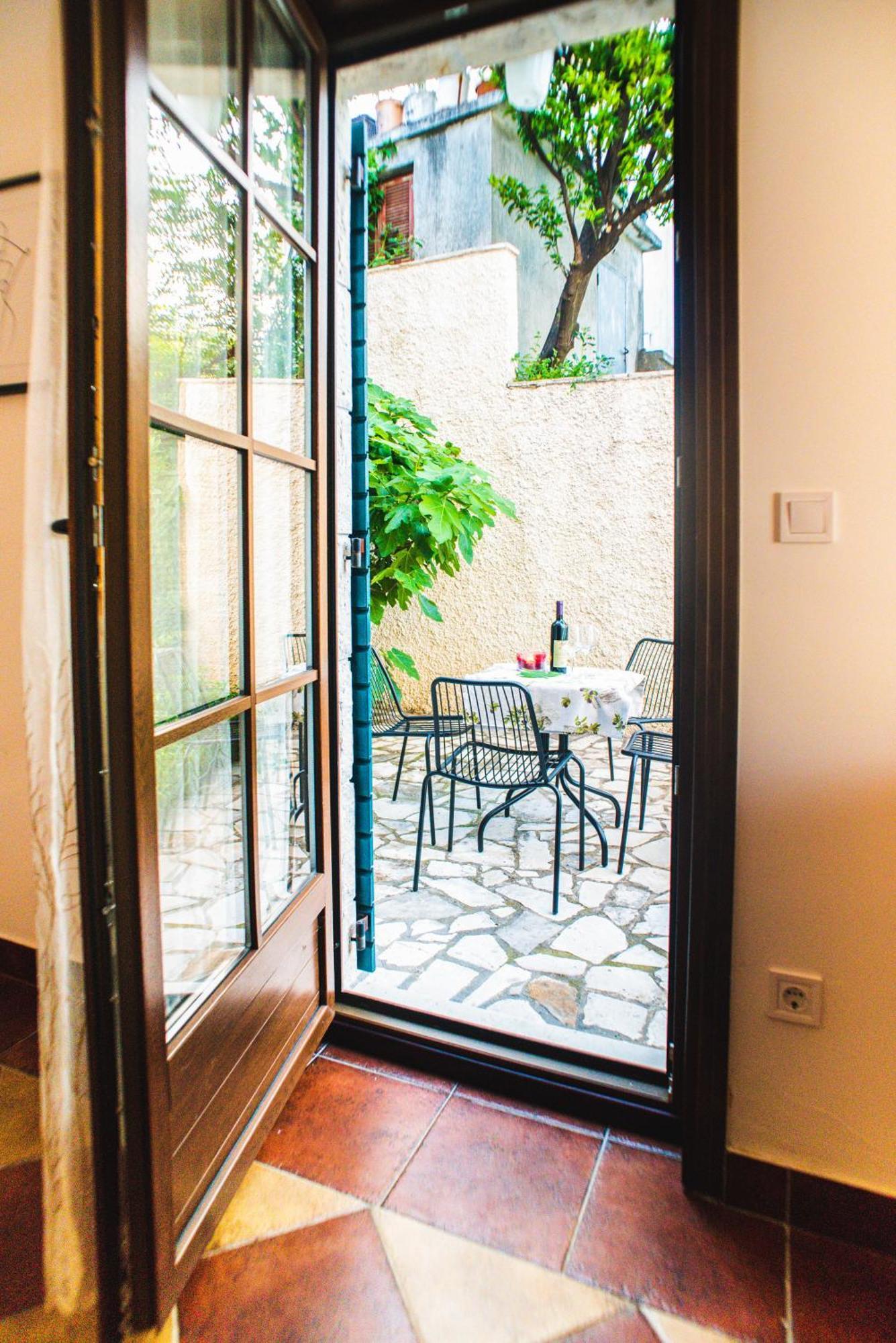 Villa Chantal Kotor Exterior foto